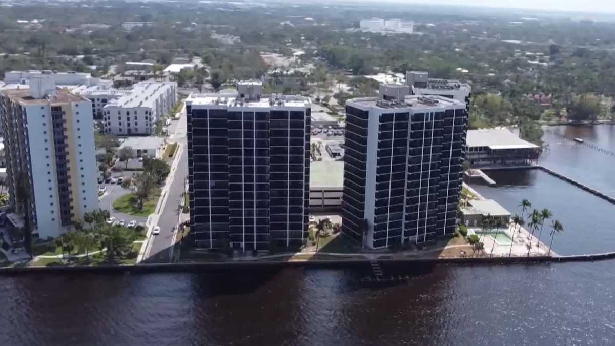 More SWFL condos going up for sale as fees pile up - Vimarsana News