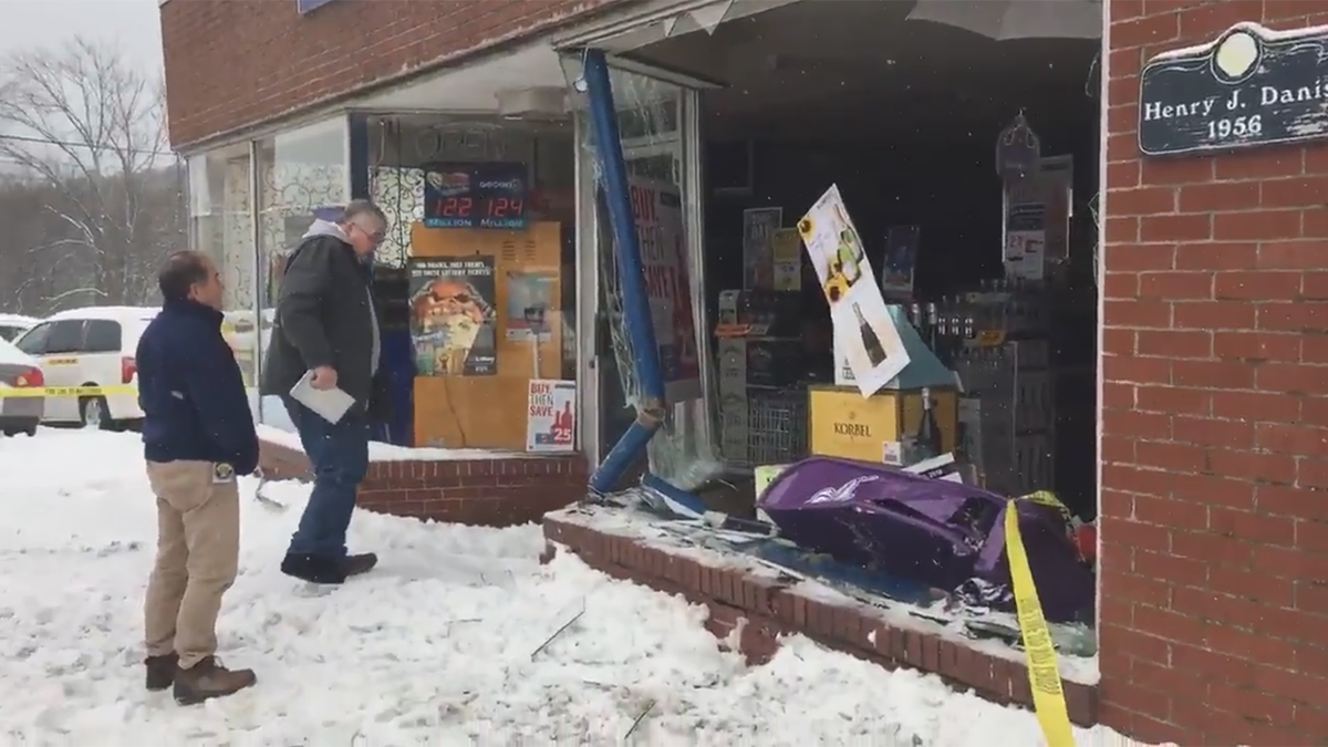 Car crashes through front window of liquor store in Pittsfield