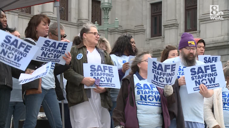 Pennsylvania nurses rally in support of Patient Safety Act