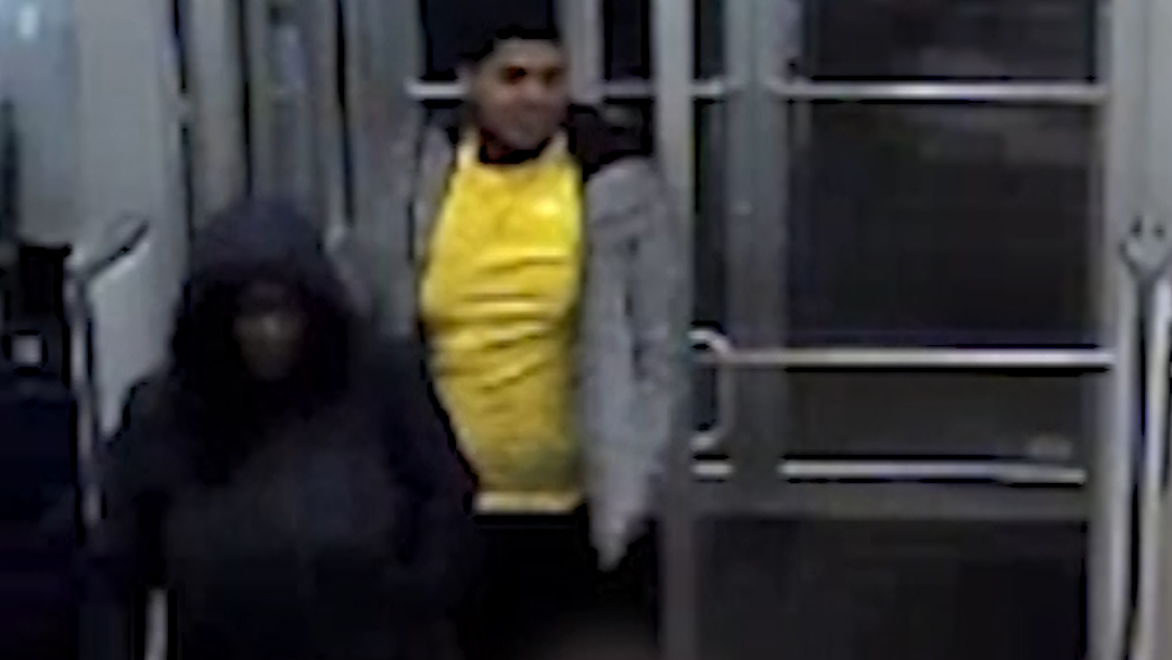 shoplifter-steals-10-000-in-jewelry-from-the-paper-store-locations