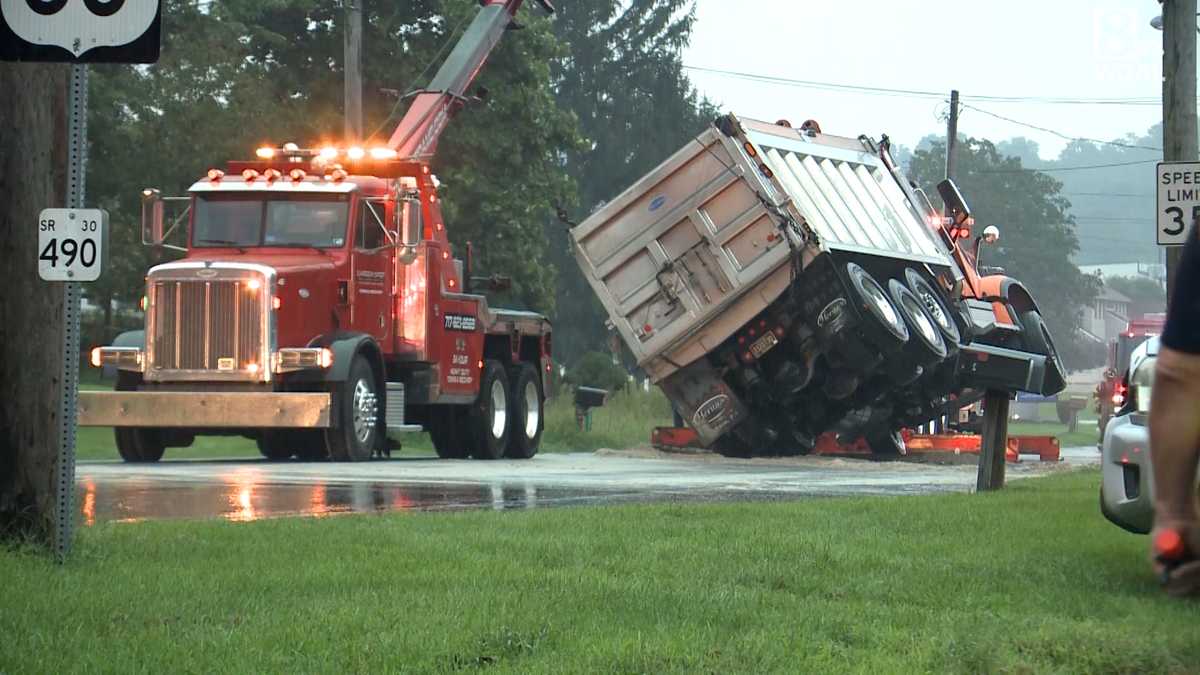 Route 30 dump truck crash in Lancaster County, Pa.