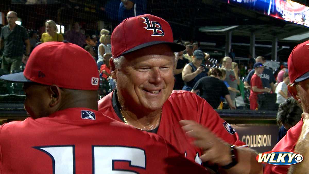 Louisville Bats manager joins exclusive club