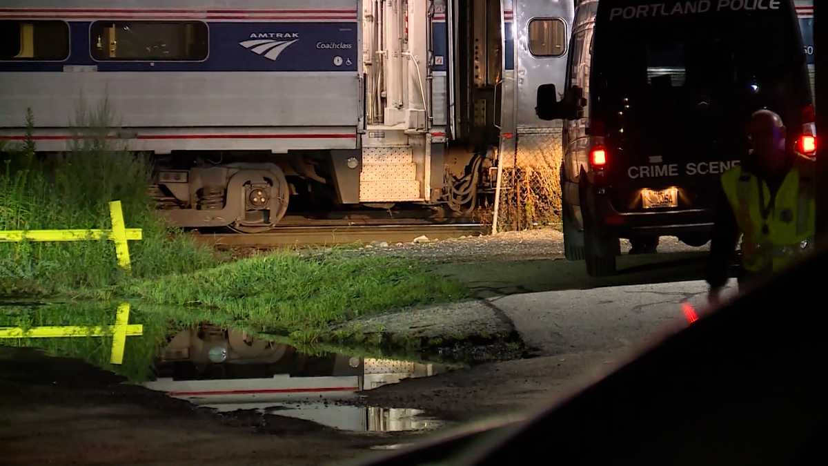Portland man fatally struck by train near Morrill's Corner - WMTW