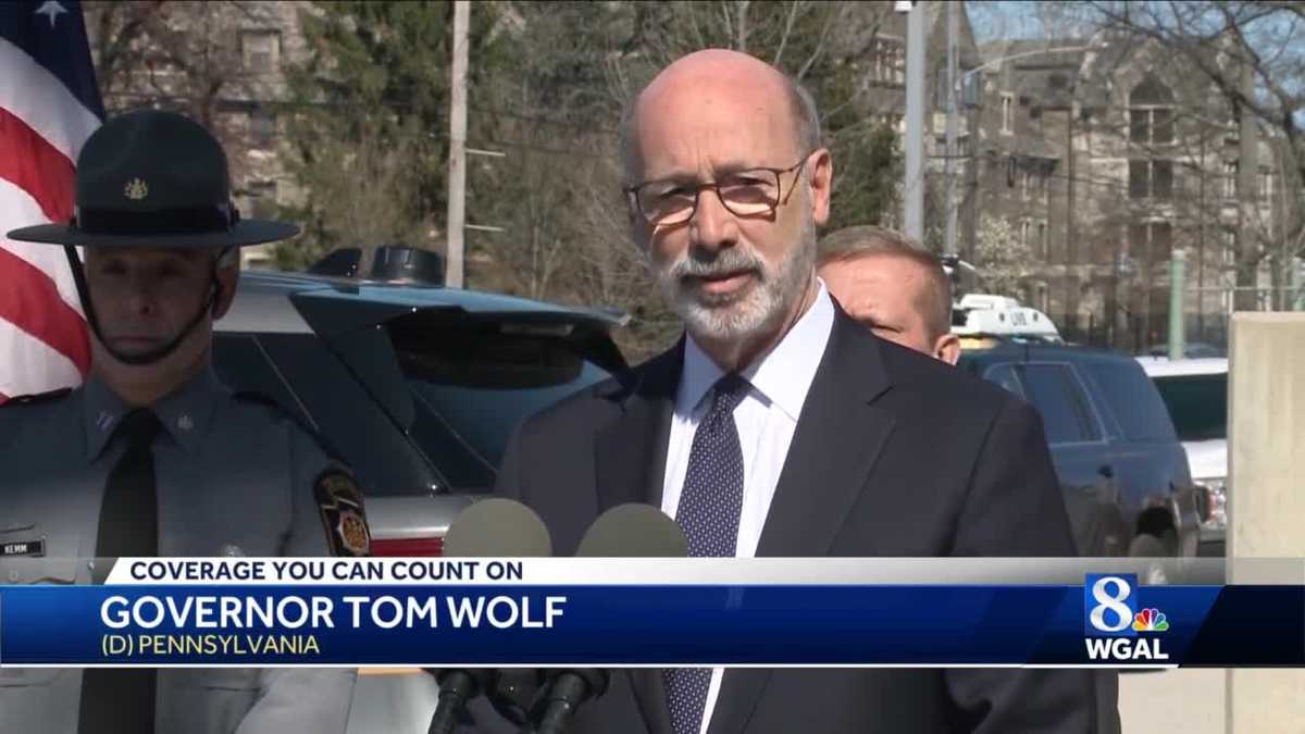 Pennsylvania Commonwealth flags at halfstaff to honor troopers