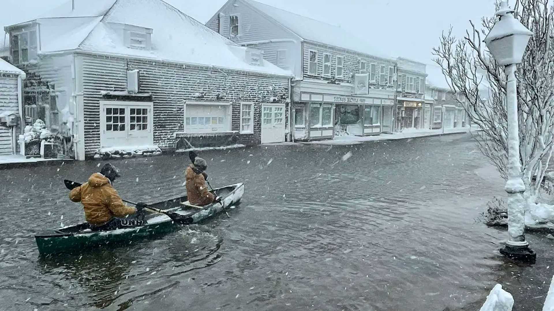 Update On Nantucket S Power Outages Flooding During Nor Easter   People Canoeing On Nantucket During Nor Easter Ian Williams 1 29 2022 1643505753 