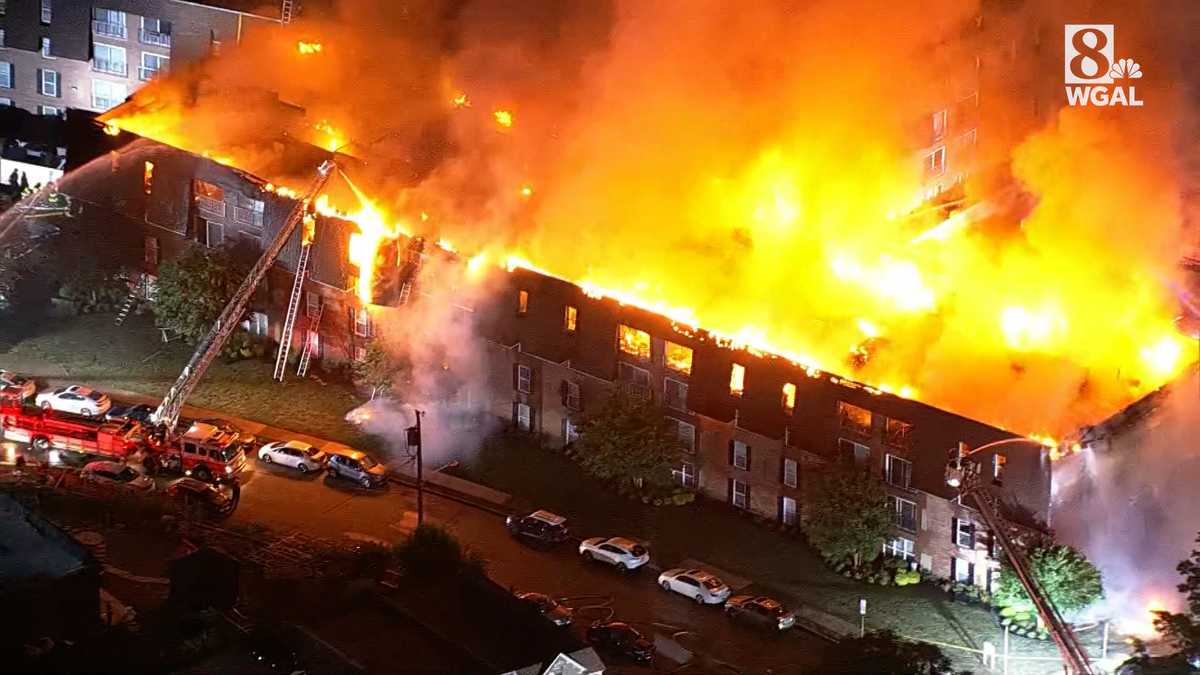 philadelphia-apartment-building-fire-669146ce358f1.jpg