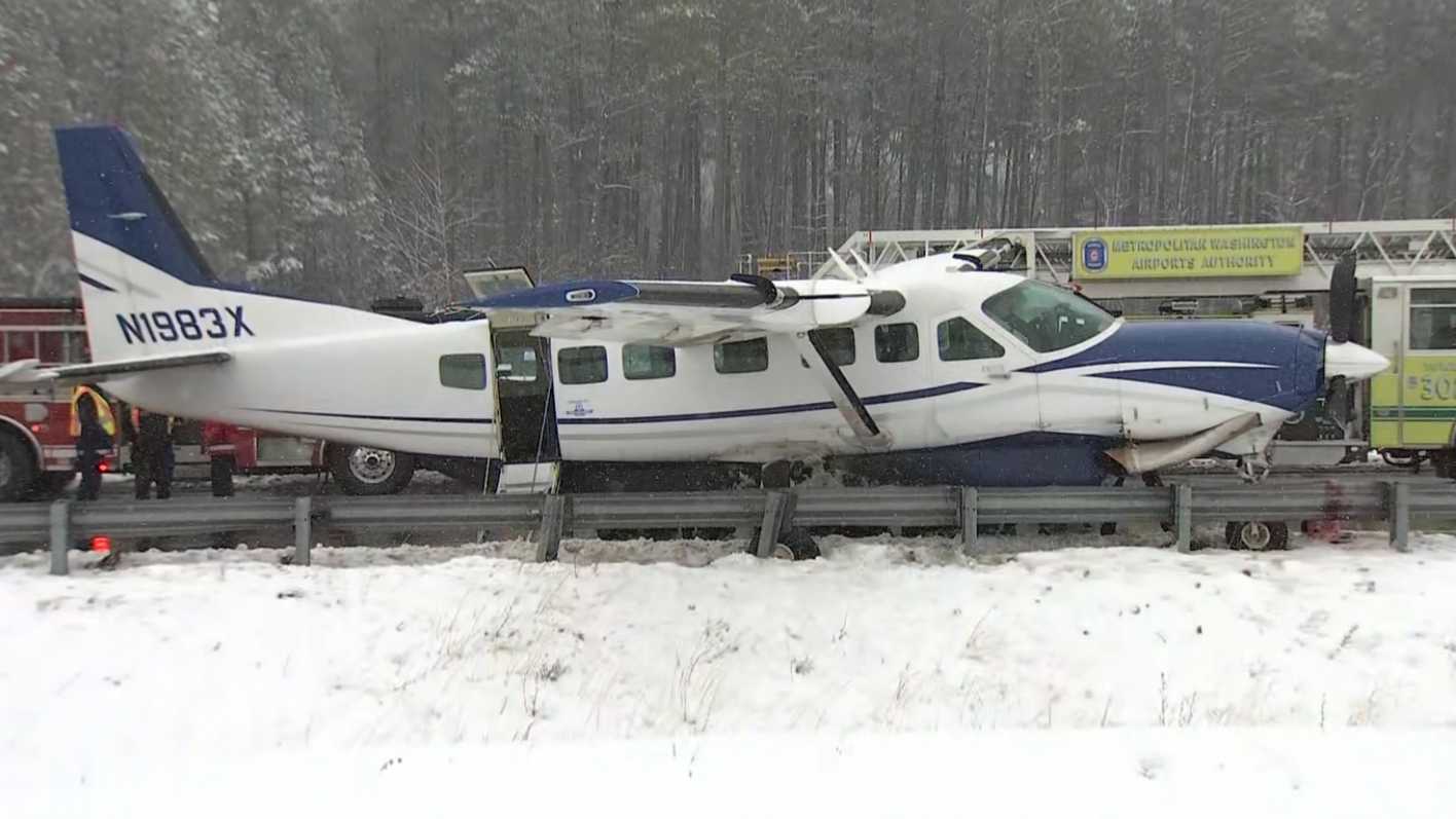 Small Plane Makes Emergency Landing In Northern Virginia