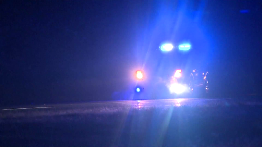 Police lights on I-495