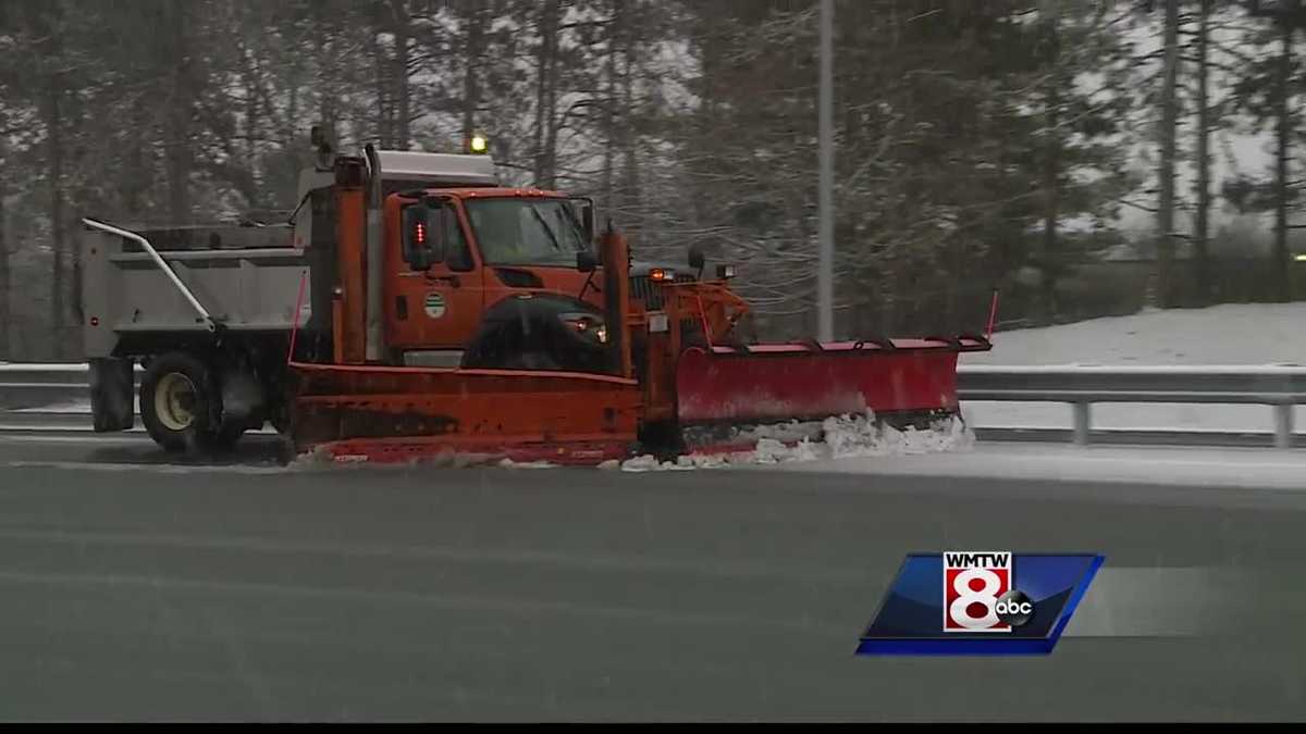 Plows signal return of winter weather across Maine