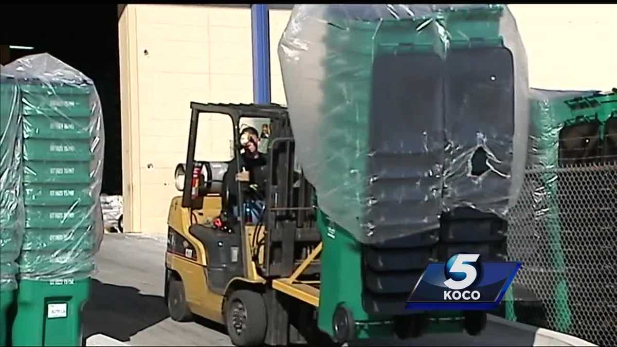 OKC officials begin delivery of new recycling bins