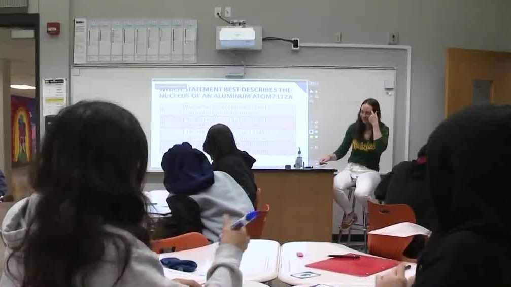 KCCI Investigates: Iowa DOGE panel recommends performance-based pay for teachers