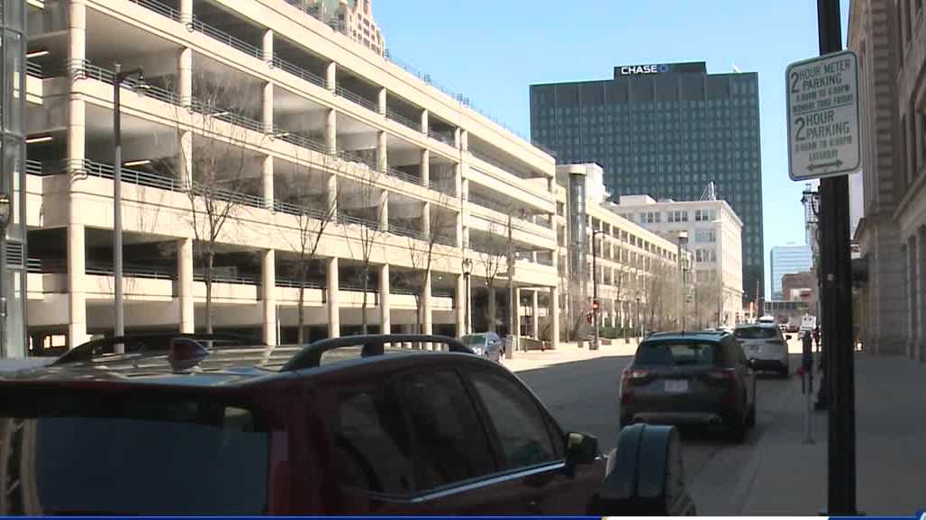 Man accused of kidnapping woman from downtown parking garage doesn't ...