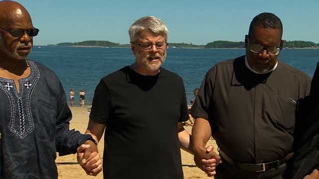 Mass. officials call for peace after violence on popular beaches - Vimarsana News