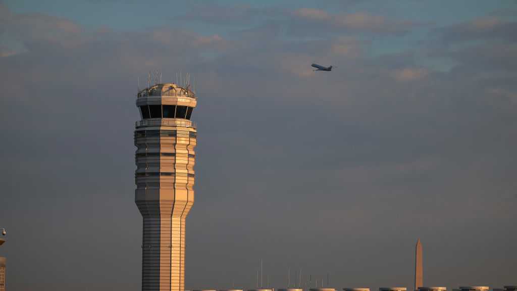 Senators working through weekend as shutdown causes flight cancellations, SNAP benefit uncertainty
