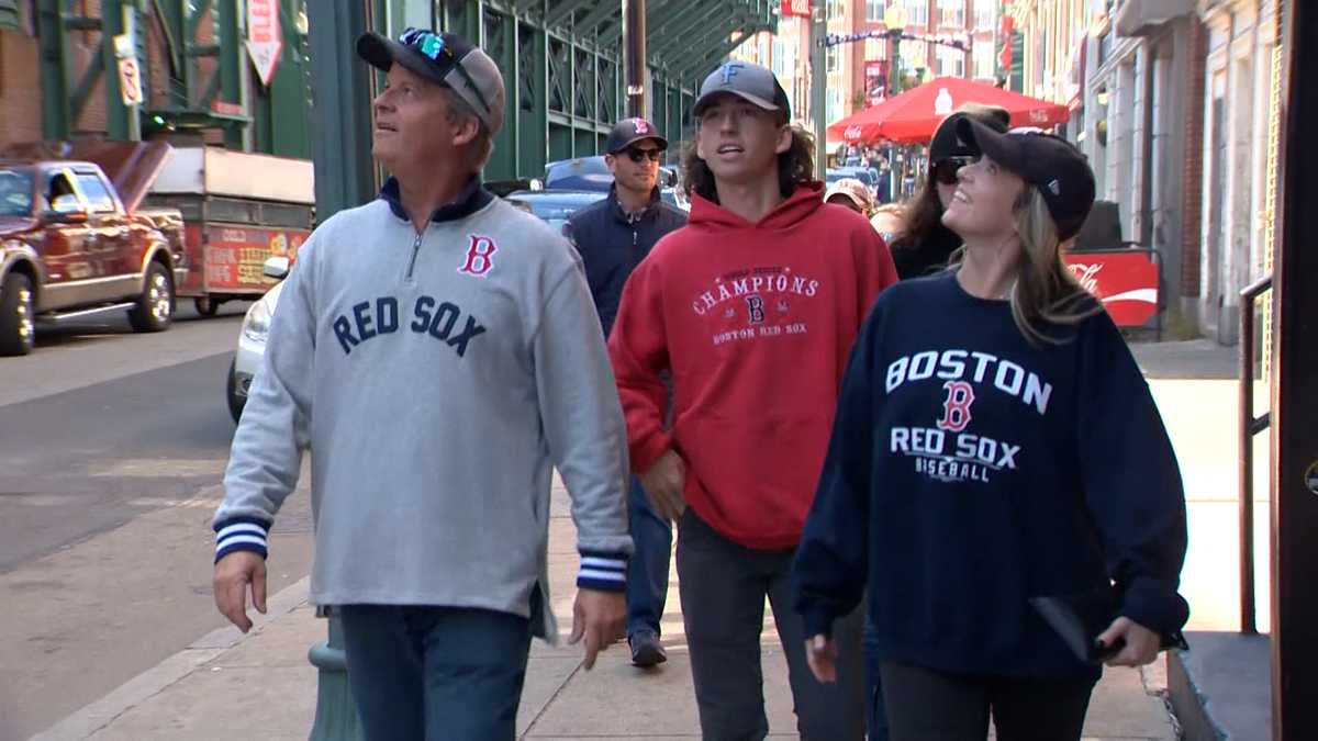 Red Sox fans from around country travel to Fenway to take in ALCS