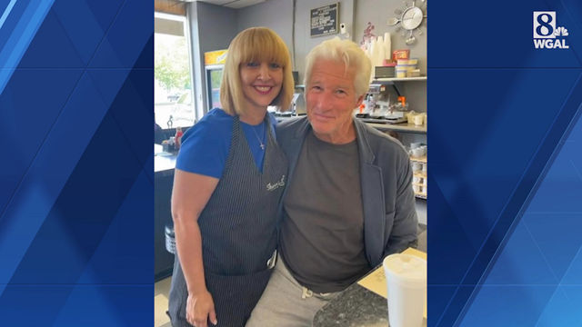 Actor Richard Gere makes breakfast stop at Scranton restaurant - Vimarsana News