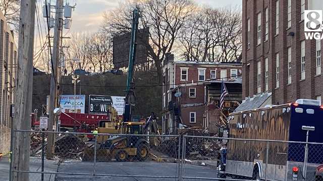 Pennsylvania investigators looking into candy factory explosion - Vimarsana News