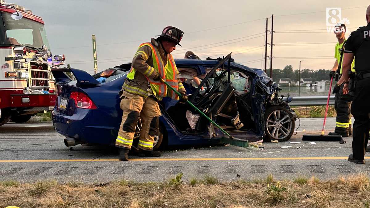 Two Vehicle Crash Shut Down Route 283 In Lancaster County 0224