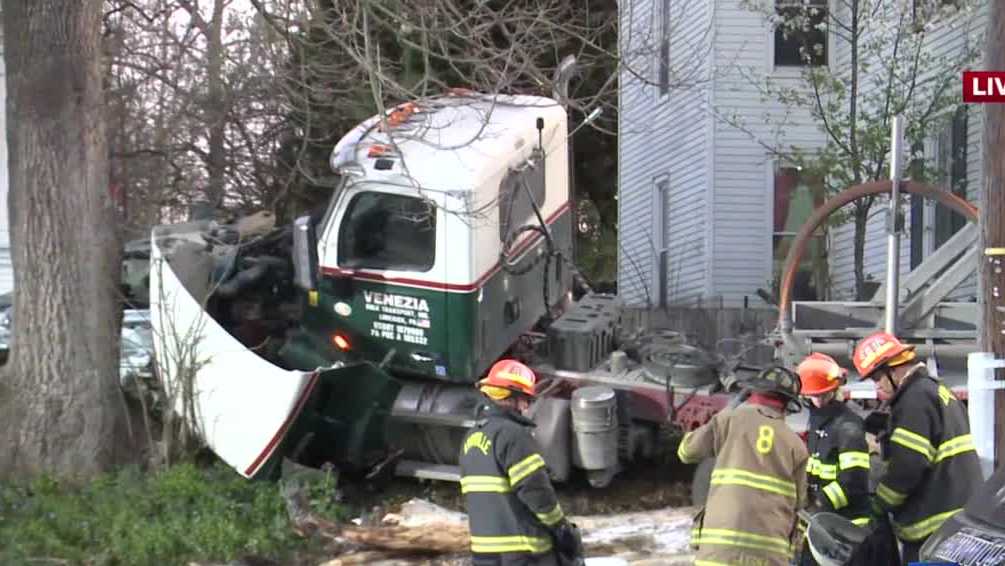 Truck crashes into parked autos in Annville Township, Pennsylvania