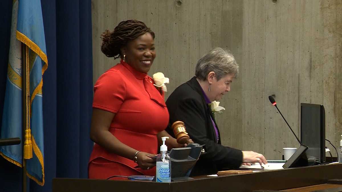 Boston City Council elects new president after swearing-in ceremony