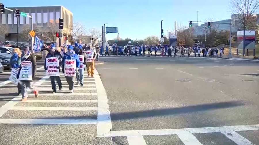 Nurses on strike outside St. Vincent Hospital in Worcester, Massachusetts
