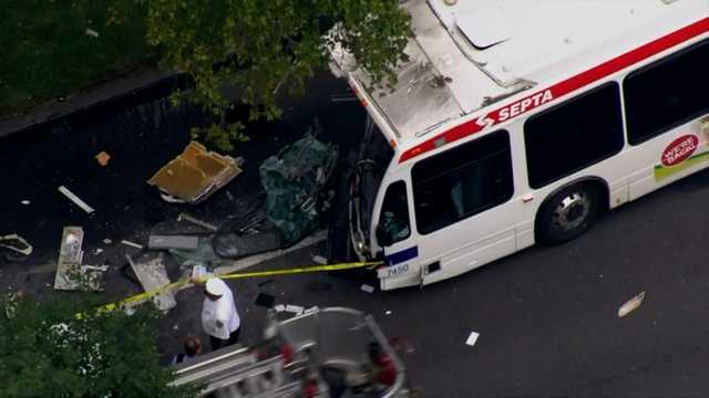 Two SEPTA buses crash in Philadelphia, injuring 14 - Vimarsana News
