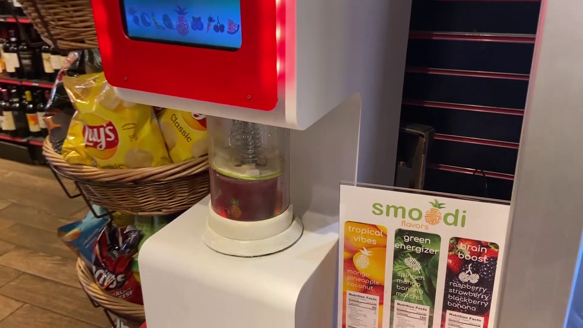 Smoothie machines designed by Mass. company makes healthier fast food