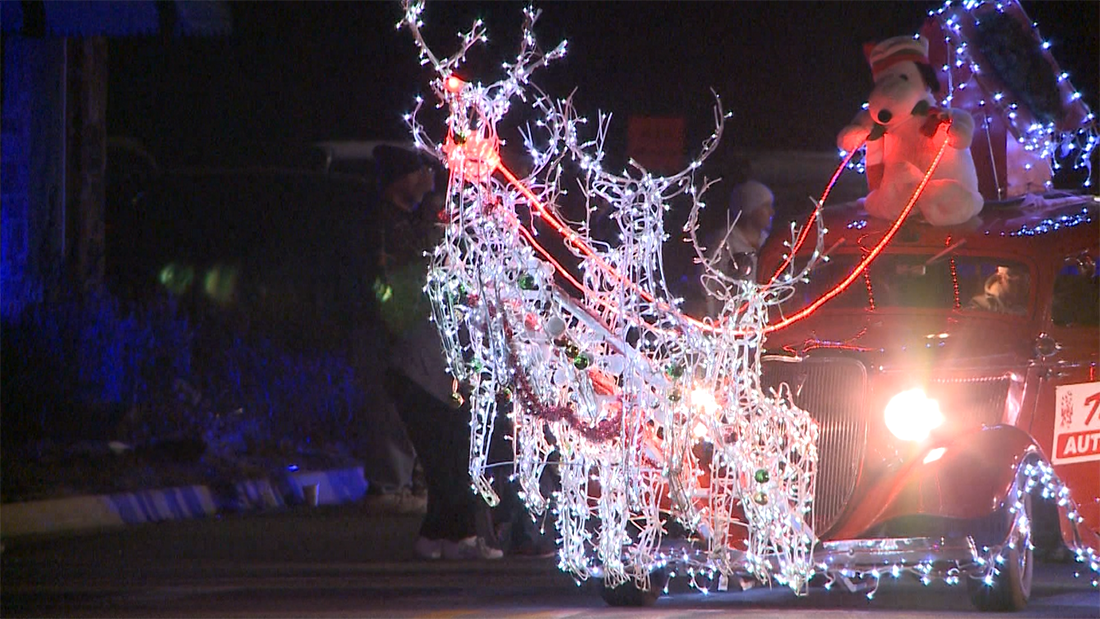 Alma, Arkansas holds Christmas parade after two postponements