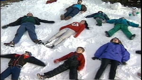 kid wins contest, gets snow delivered for christmas 1994