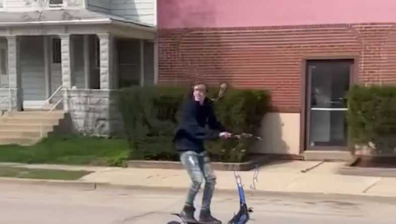 Man on scooter leads multiple squad cars on police chase