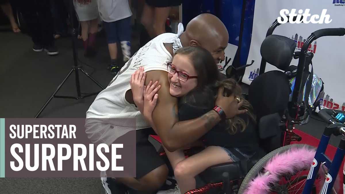 The look on this teen's face after being surprised by her favorite ...