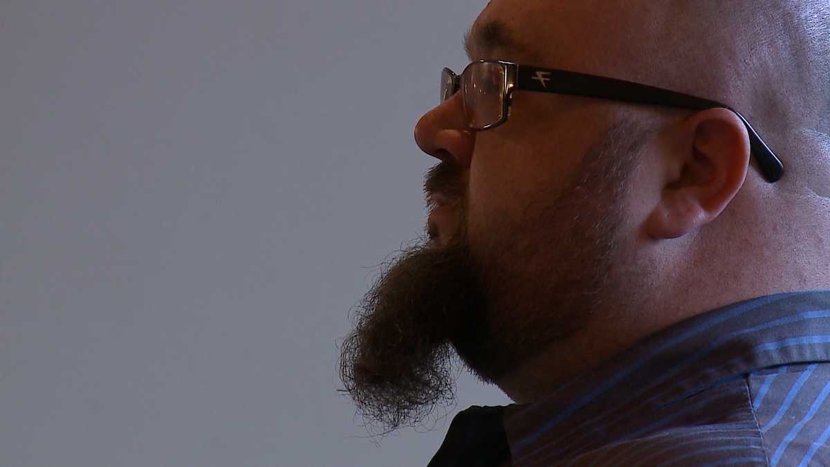 'I should have been dead': Former addict now helping others