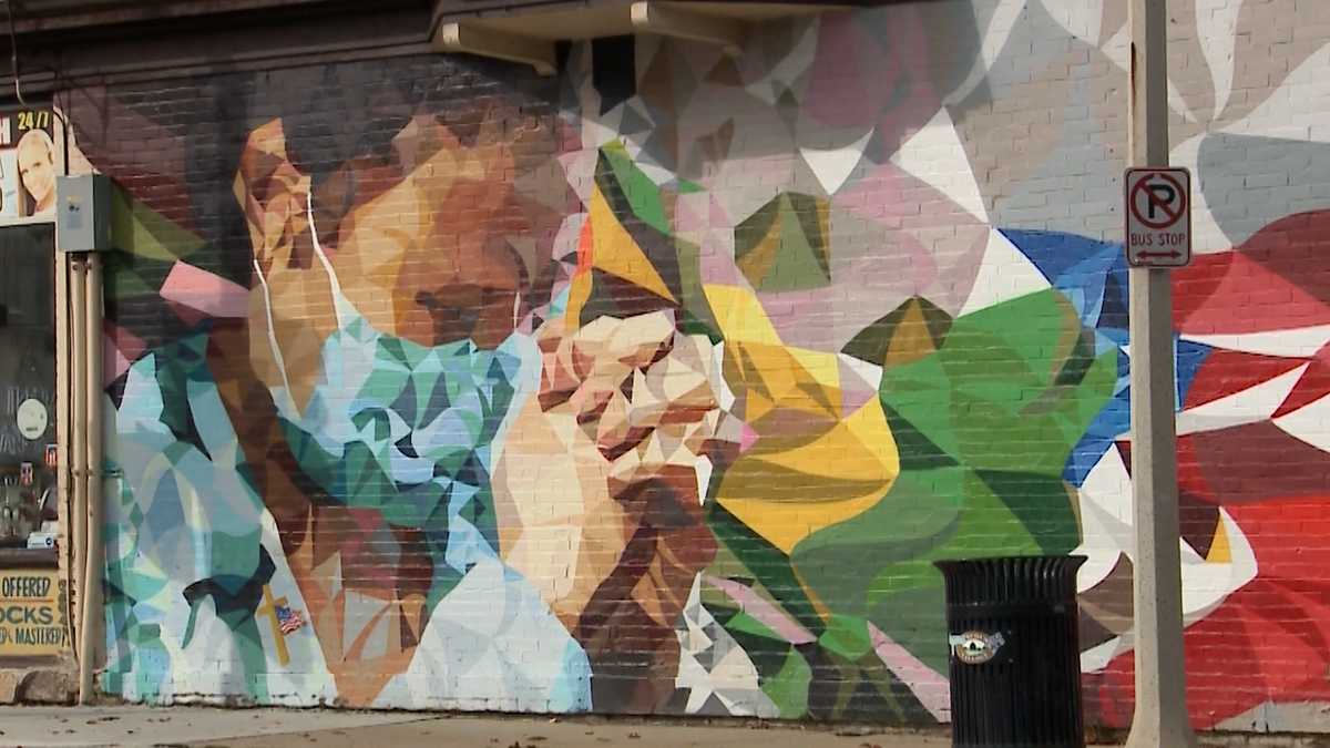 Artist uses murals to celebrate Latinx culture in one of the most