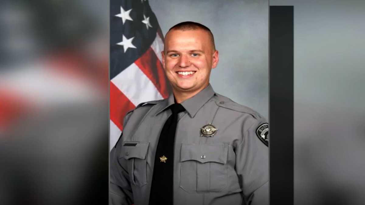 A 27-year-old sheriff's deputy in Georgia dies from flu-related ...