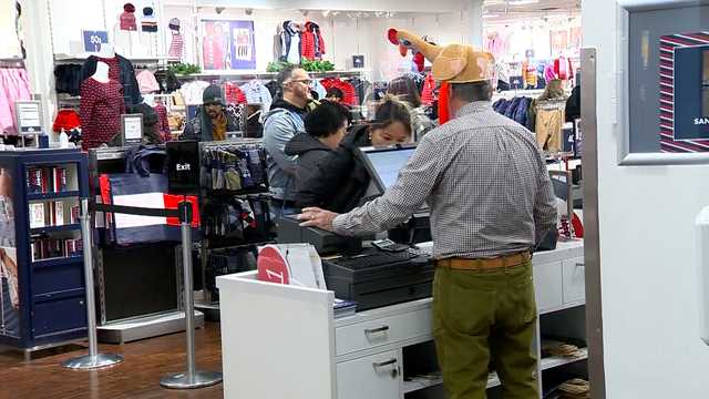 Early Black Friday deals offer shoppers chance to avoid chaotic crowds - Vimarsana News