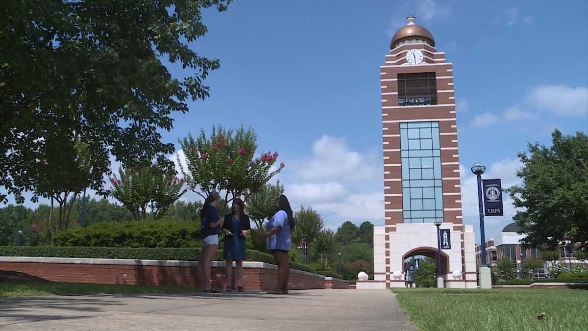 University of Arkansas - Fort Smith evacuated due to bomb threat
