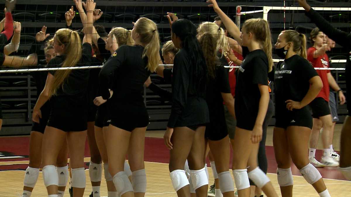 UofL volleyball holds first practice of season