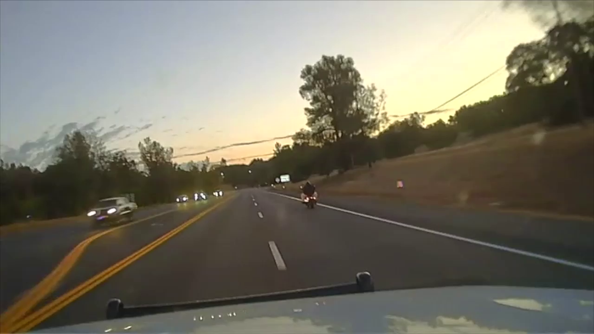 Video Motorcyclist Leads Officers On Chase Through Placer County 3919