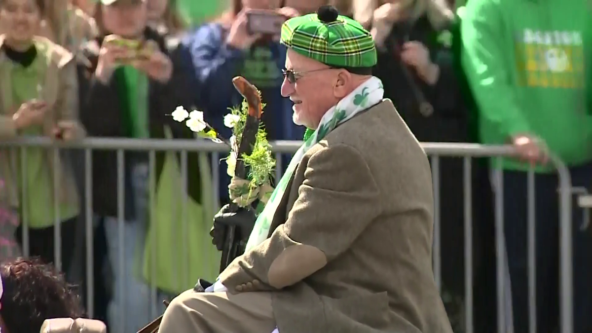 st patricks day parade boston mbta