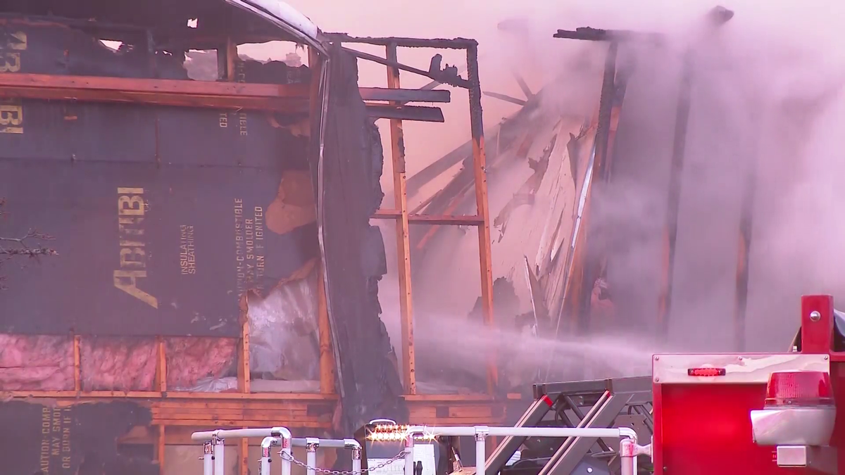 Falling ice may have caused natural gas explosion at Nashua, New Hampshire building