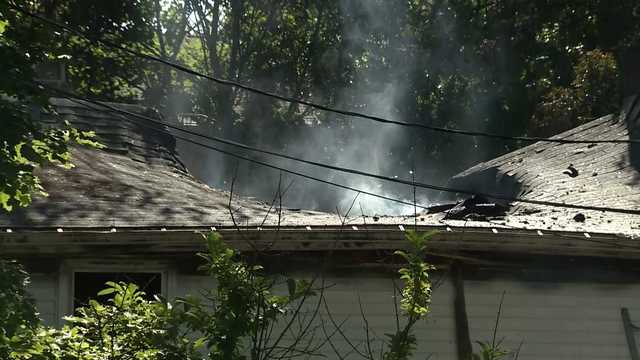Fire causes roof to collapse at Waltham home, displacing residents - Vimarsana News