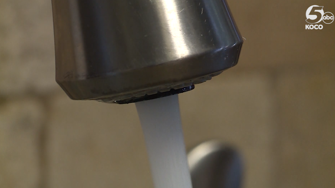 Auto-draft overcharge on water bill puts financial strangle on Moore man