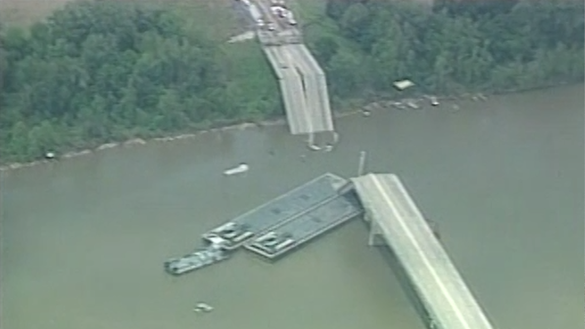 14 died in 2002 Webbers Falls barge disaster