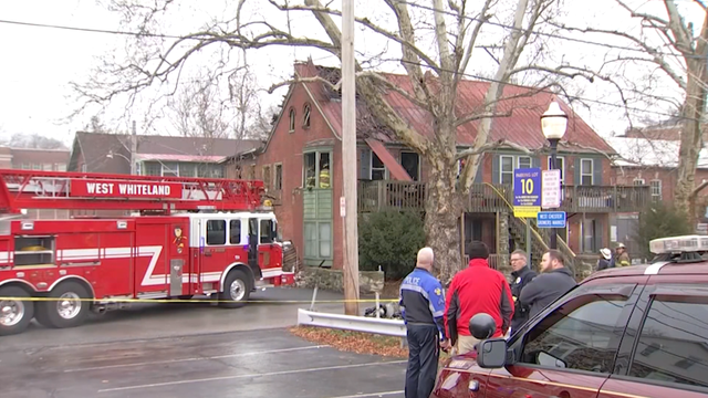Woman dies after being pulled from burning home - Vimarsana News