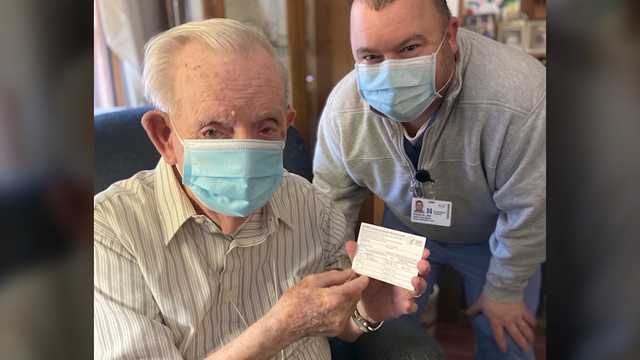 WWII veteran in Mass. receives COVID-19 vaccine from grandson - Vimarsana News