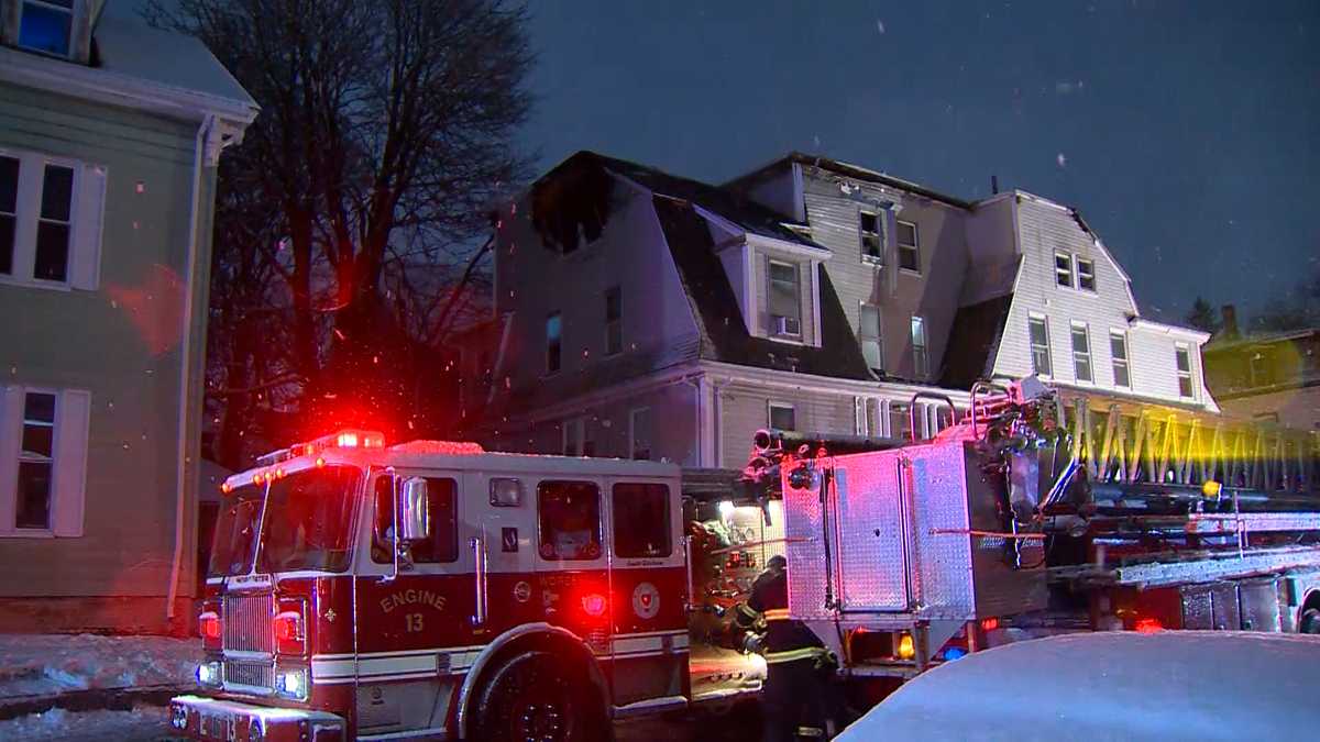 20 people displaced by multi-alarm Worcester house fire