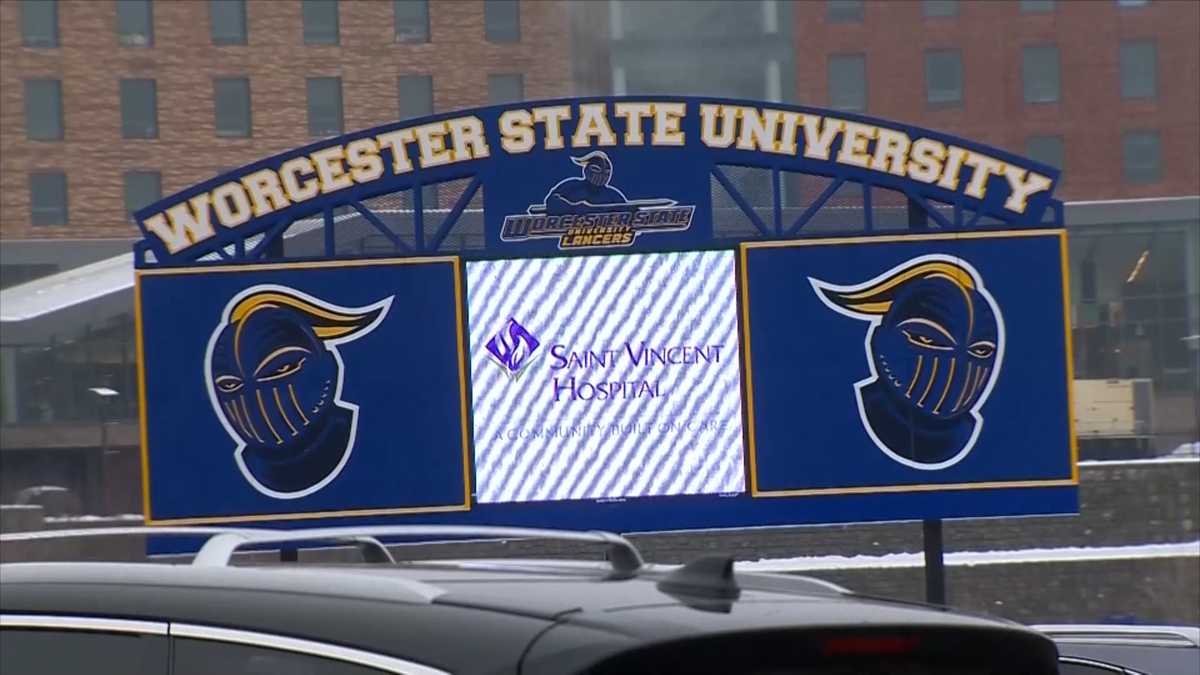 Worcester State plans to resume full inperson classes this fall