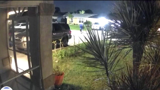 Attempted car break-in caught on camera - Vimarsana News
