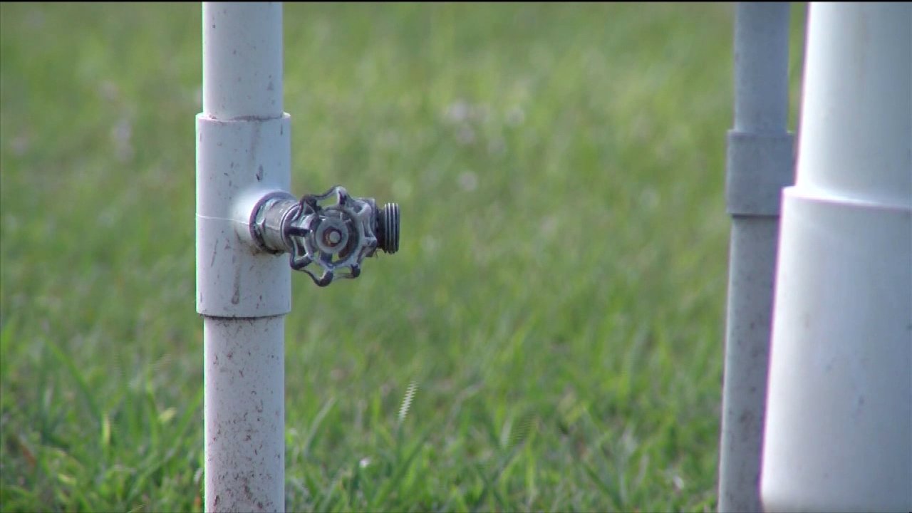Cape Coral residents struggle with water shortages as wells dry up - Vimarsana News