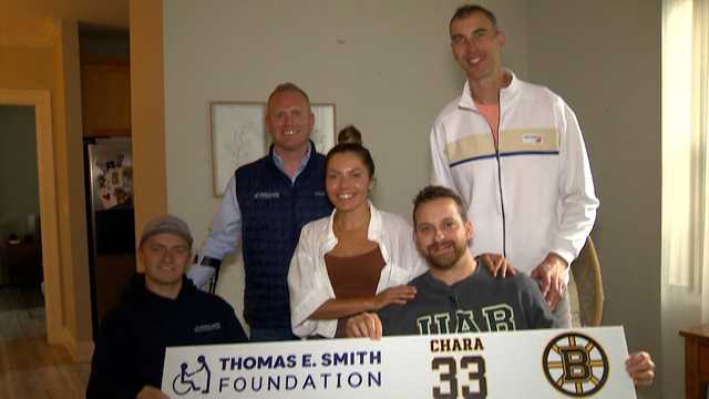 Paralyzed Mass. man receives $14K gift delivered by Zdeno Chara - Vimarsana News